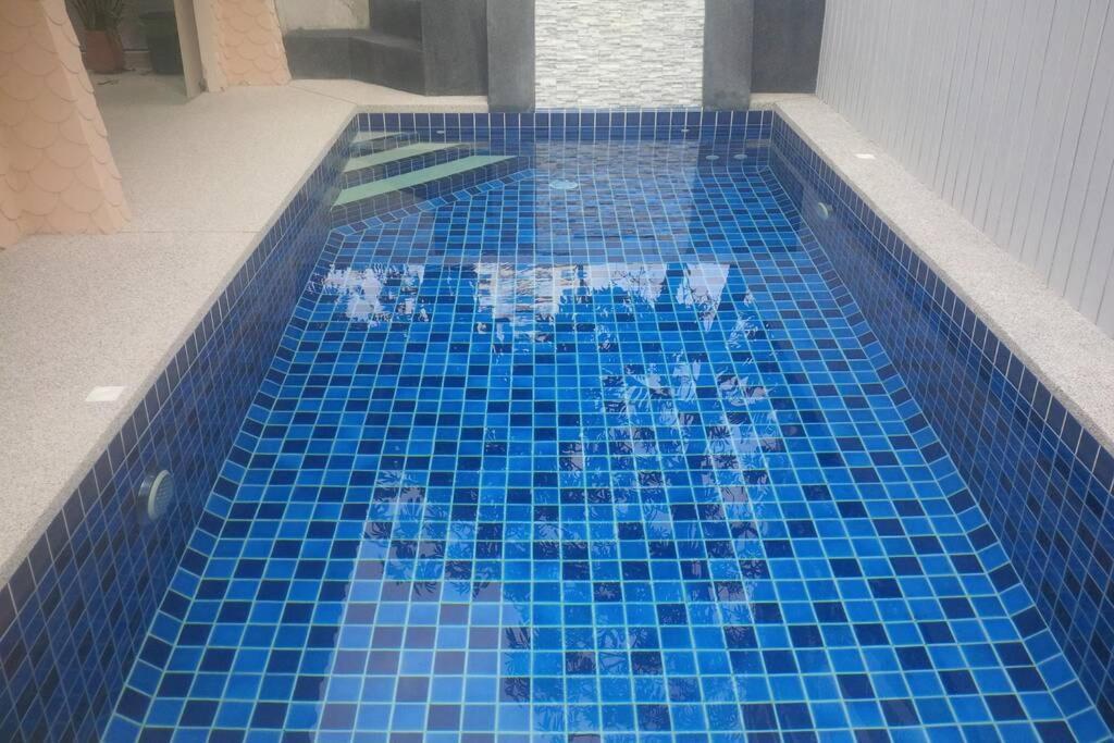 Villa Rose With Private Pool And Jacuzzi 100m To